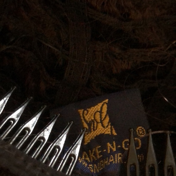 FreeTress Fullcap Drawstring Type Samara Girl Double combed for Secure Hold - Picture 12 of 12